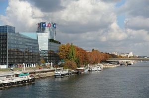 Hommage national à Samuel Paty : le dispositif de TF1 &amp; LCI