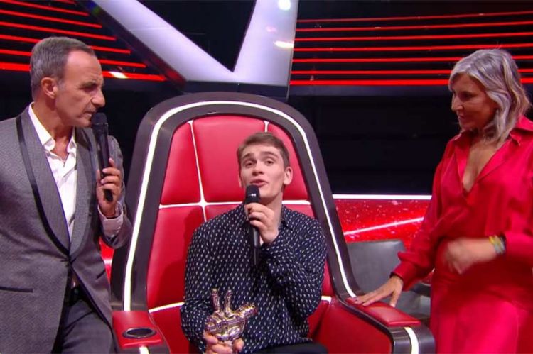 Les premiers mots d'Alphonse le gagnant de The Voice 2024 au micro de Nikos Aliagas (vidéo)