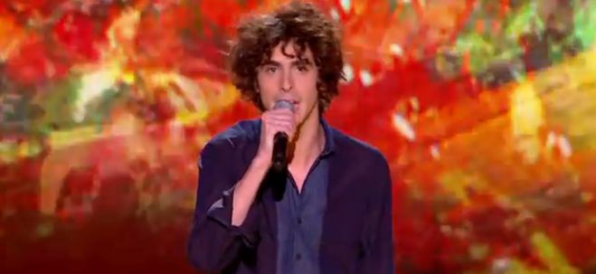 Replay “Nouvelle Star” : Alvaro reprend « Mala Vida » de Mano Negra (vidéo)