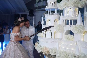 "Incroyables mariages gitans - Parades, défilés et nuits de folie pour des fêtes sans limite" sur TFX samedi 15 août 2026 (vidéo)