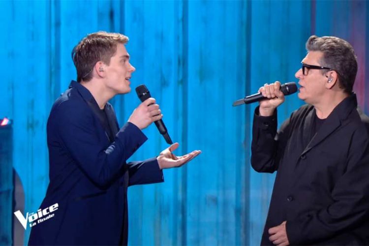 Replay The Voice - Alphonse et Marc Lavoine chantent &quot;Les yeux revolver&quot; en finale (vidéo)