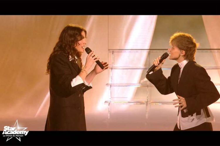 Replay "Star Academy" : Maud et Clara Ysé chantent "Douce" (vidéo)