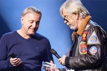 &quot;Renaud, mon frère ce phénix&quot; : Renaud raconté par son frère jumeau David, vendredi 12 janvier 2024 sur TMC