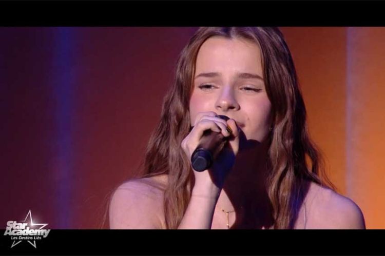 &quot;Star Academy&quot; : Anouk chante « Amsterdam », « Skinny Love », « Destin », « It's Oh So Quiet » (vidéo)