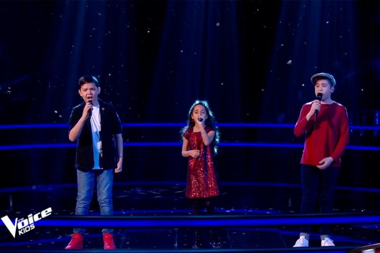 Replay “The Voice Kids” : Martin, Rébecca & Thomas chantent « Utile » de Julien Clerc (vidéo)