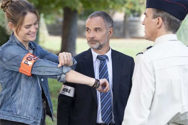 &quot;Face à face&quot; saison 3 : résumé des épisodes 1 &amp; 2 diffusés mardi 15 avril 2025 sur France 3 (vidéo)