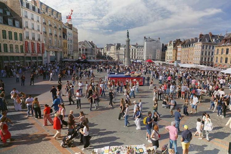 "Au cœur de l'événement - La braderie de Lille" sur NOVO19 lundi 24 août 2026