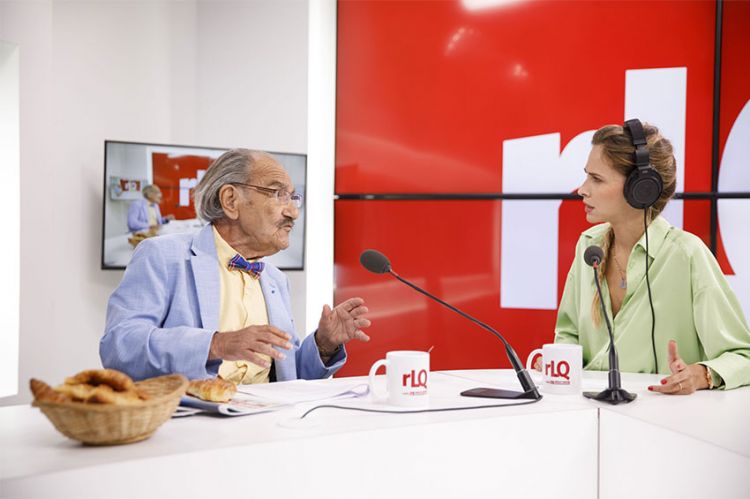 "Scènes de ménages - Plans sur la comète" lundi 29 janvier 2024 sur M6 - Vidéo