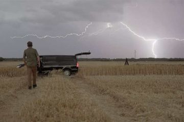 &quot;Le monde de Jamy&quot; : Méga-orages, au plus près des colères du ciel, lundi 29 septembre 2025 sur France 5