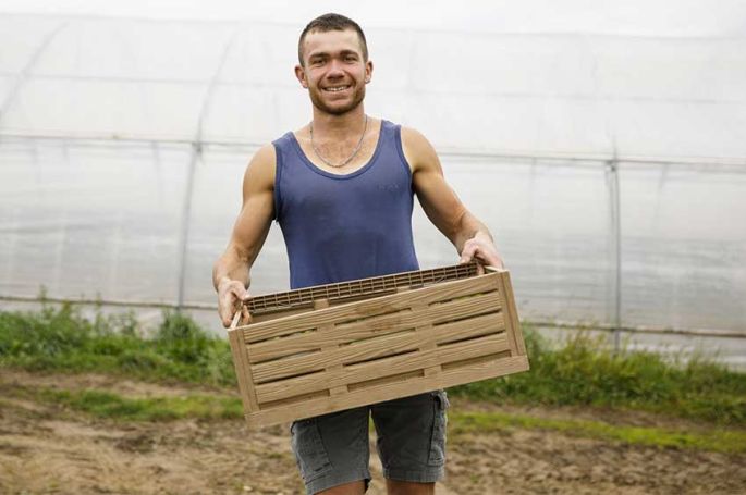 "L'amour est dans le pré" : découvrez Anthony, maraîcher bio, agriculteur de la saison 21 sur M6