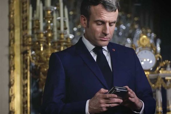 "Dans le portable des présidents" : les smartphones au cœur du pouvoir sur France 5