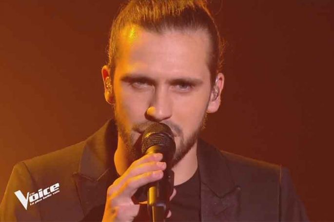 Replay “The Voice” : Clément chante « Puisque tu pars » de Jean-Jacques Goldman (vidéo)