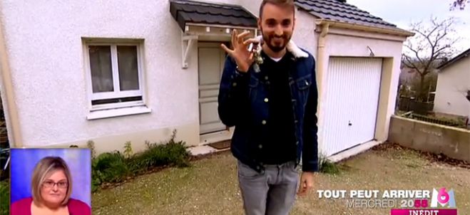 “Tout peut arriver” : Christophe Willem s&#039;incruste chez une fan mercredi sur M6 (vidéo)