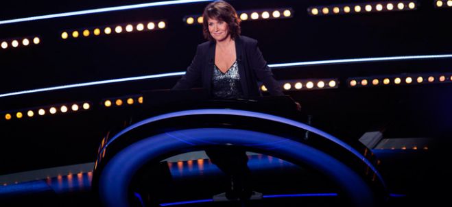 Les coulisses de “QI : La France passe le test” avec Carole Rousseau et Christophe Beaugrand sur TF1 (vidéo)