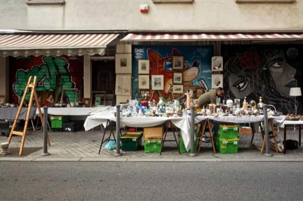 &quot;Reportages découverte&quot; en immersion aux Puces de Saint-Ouen dimanche 19 octobre 2025 sur TF1