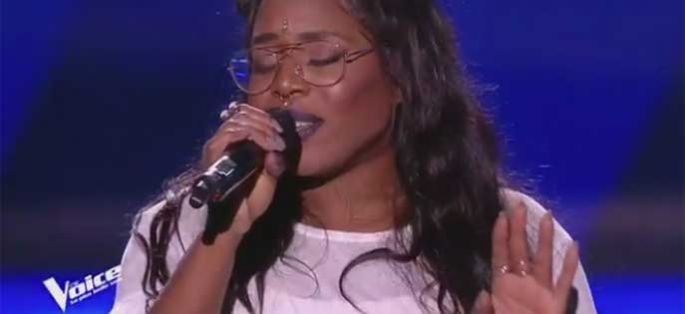 Replay “The Voice” : Karolyn chante « Wild Thoughts » de DJ Khaled ft. Rihanna (vidéo)