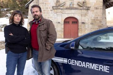 &quot;Meurtres à Font-Romeu&quot; sur France 3 samedi 25 janvier 2025 avec Stéphane Henon &amp; Béatrice de La Boulaye