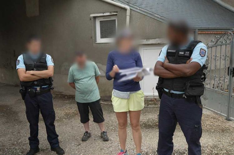 &quot;Guerre des voisins - Sous surveillance&quot; vendredi 14 novembre 2025 sur RMC Story