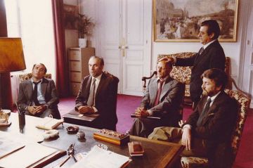 Place au cinéma : &quot;La guerre des polices&quot; sur France 5 vendredi 21 juillet 2023 - Vidéo