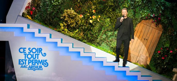 1ères images de “Ce soir, tout est permis” avec Arthur ce soir sur TF1 (vidéo)