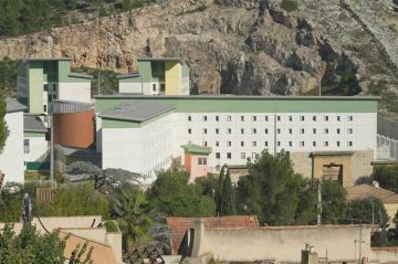 &quot;Grands Reportages&quot; : Prison des Baumettes, un quotidien sous tension, dimanche 27 avril 2025 sur TF1