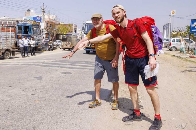 &quot;Pékin Express&quot; : 4ème étape samedi 5 octobre 2024 sur M6, trek à dos de chameau (vidéo)