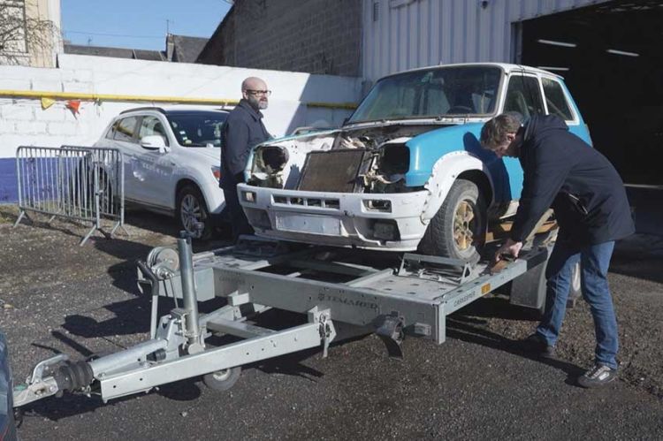 "Wheeler Dealers France" : restauration d'une Renault 5 Gordini sur RMC Découverte lundi 17 novembre 2025