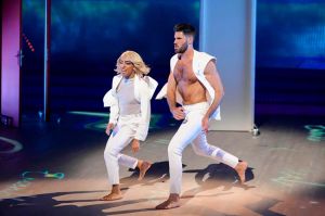 Replay “Danse avec les stars” : Bilal Hassani &amp; Jordan Mouillerac sur « Courage to change » de Sia (vidéo)