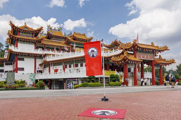 "Pékin Express" : 6ème étape jeudi 21 mars 2024 sur M6, retour de Patricia &amp; Jessica - Vidéo