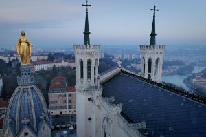 &quot;La France catholique face à la shoah&quot; à revoir dimanche 12 février 2023 sur France 5 dans “La case du siècle”