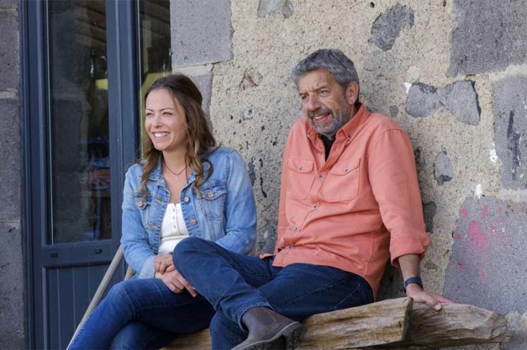 Deux épisodes de &quot;La doc et le Véto&quot; avec Dounia Coesens et Michel Cymes sur France 3 jeudi 3 juillet 2025