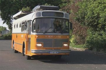 "Reportages découverte - Ils tracent la route" sur TF1 samedi 18 octobre 2025 (vidéo)