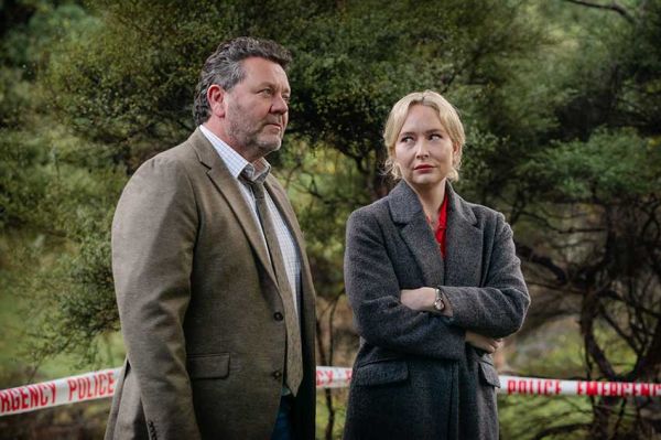 &quot;Brokenwood - Écrire ou mourir &quot;, épisode inédit diffusé sur France 3 dimanche 21 septembre 2025