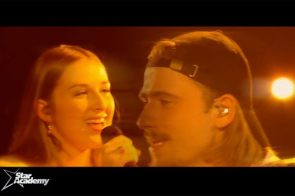 Replay "Star Academy" : Héléna &amp; Pierre chantent "Shallow" de Lady Gaga &amp; Bradley Cooper - Vidéo