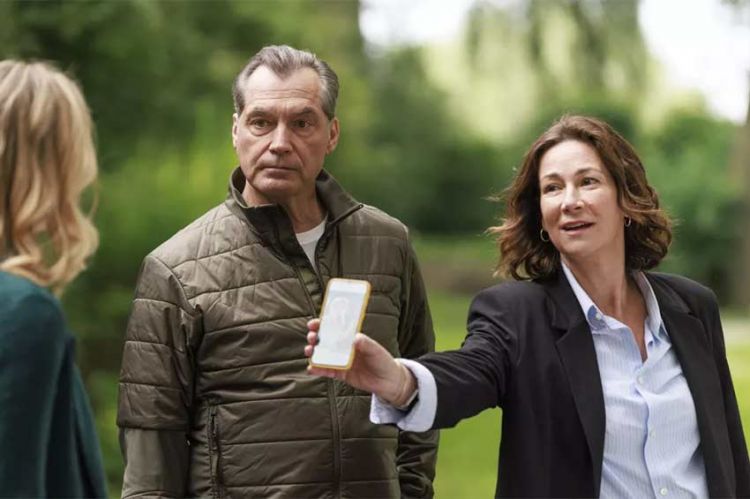 "Flair de famille" : Guet-apens, épisode inédit diffusé sur France 2 vendredi 7 février 2025 avec Samuel Labarthe et Virginie Hocq (vidéo)
