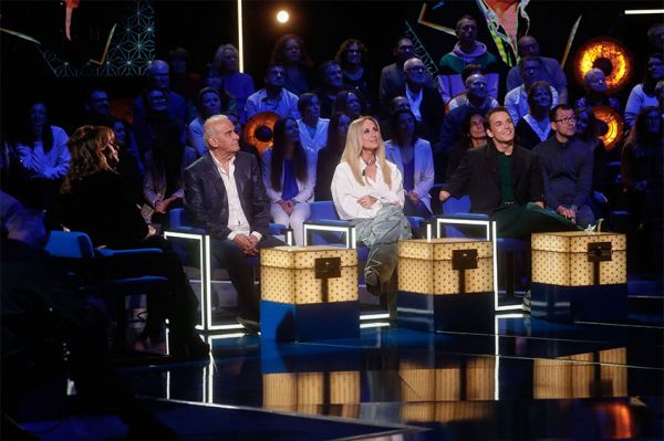 "La boîte à secrets" de retour le 3 janvier 2025 sur France 3, les invités de Faustine Bollaert