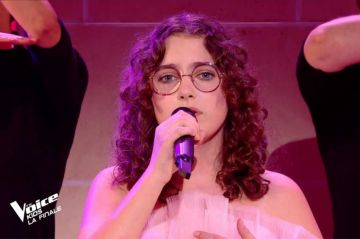 Replay &quot;The Voice Kids&quot; : Roxane chante &quot;Dernière danse&quot; d’Indila  (vidéo)