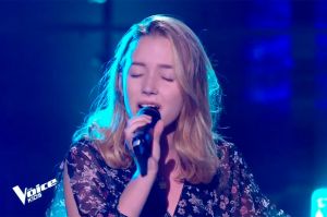 Replay “The Voice Kids” : Lola chante « Idontwannabeyouanymore » de Billie Eilish (vidéo)