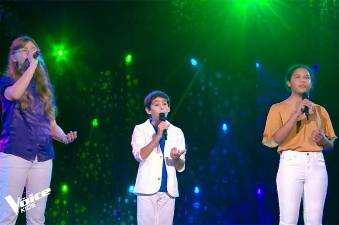 Replay &quot;The Voice Kids&quot; : Elise, Arthur & Eileen chantent &quot;Somewhere Over the Rainbow&quot; de Judy Garland - Vidéo