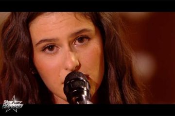 Replay &quot;Star Academy&quot; : Jeanne chante « La bohème », « La Seine », « Mon idole » et « Respire fort » (vidéo)