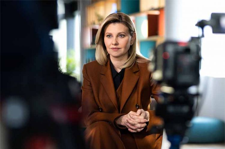 “Sept à Huit” : Olena Zelenska, Première Dame d'Ukraine, invitée du « Portrait de la semaine » dimanche sur TF1