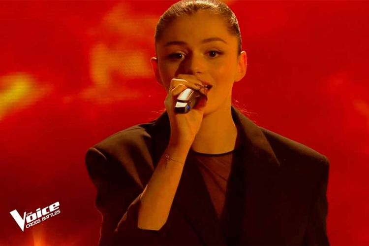 Replay “The Voice” : Nour chante « Il est mort le soleil » de Nicoletta (vidéo)