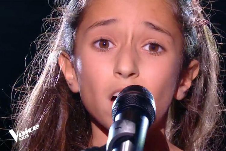 Replay “The Voice Kids” : Rébecca chante « Comme toi » de Jean-Jacques Goldman (vidéo)