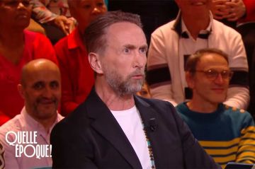 &quot;Le Phil&#039;Pol&quot; de Philippe Caverivière du 24 février 2024 dans &quot;Quelle époque !&quot; sur France 2 - Vidéo