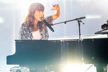 "Basique, le concert" de Juliette Armanet à revoir sur France 2 vendredi 3 novembre 2023 - Vidéo