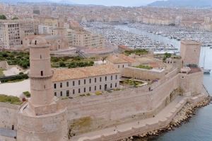 “Dans les secrets des monuments de France” : Marseille &amp; Nice, mercredi 9 décembre sur RMC Découverte