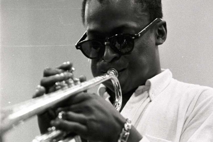 « Miles Davis : Birth of the Cool » portrait inédit diffusé sur ARTE vendredi 18 octobre 2024