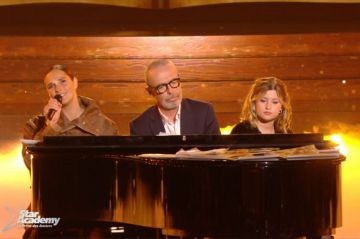 Replay &quot;Star Academy&quot; : Marine et Camille Lou chantent &quot;Je t&#039;écris&quot; de Grégory Lemarchal (vidéo)