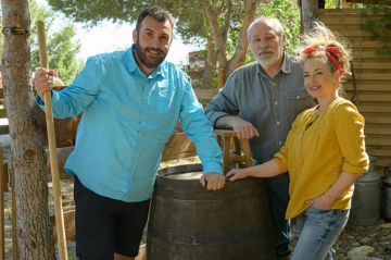 &quot;Camping Paradis&quot; : épisode inédit avec Jérôme Anger et Christelle Chollet lundi 19 août 2024 sur TF1