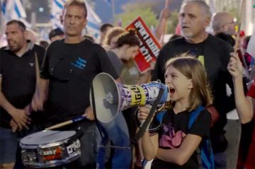 &quot;Résister pour la paix&quot; : un road movie à la rencontre de militants de l&#039;espoir, dimanche 9 mars 2025 sur France 5 (vidéo)